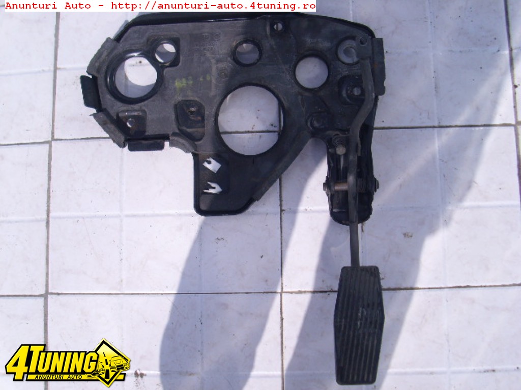 Pedala acceleratie Opel Astra F