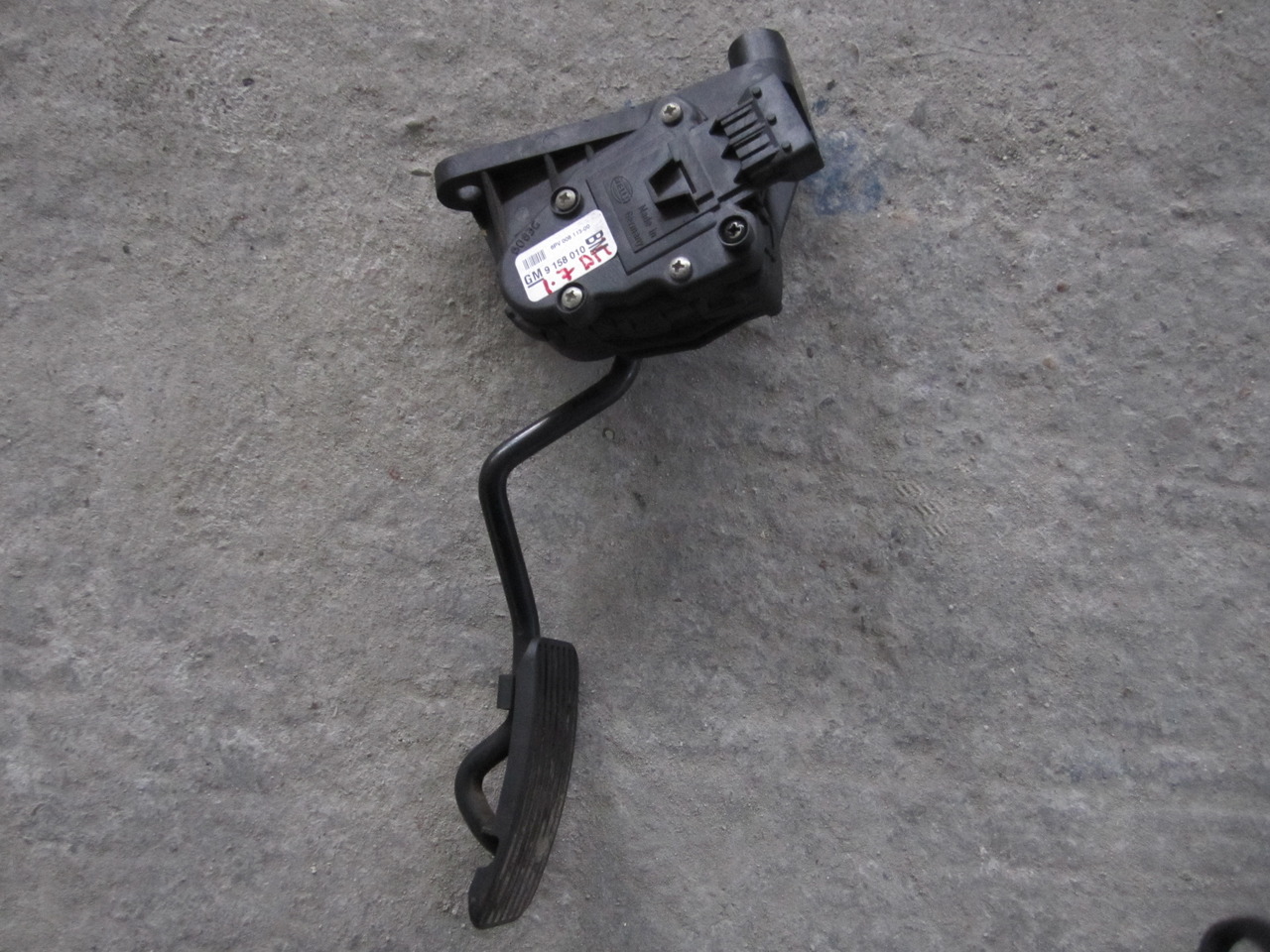 pedala acceleratie opel astra g 1.7 dti
