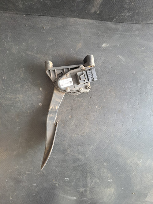 Pedala acceleratie Opel Astra H 1.3 Cdti 2008 break - COD 9157998