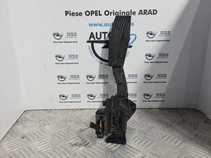 Pedala acceleratie Opel Cascada 2013-2019 13252702 EA