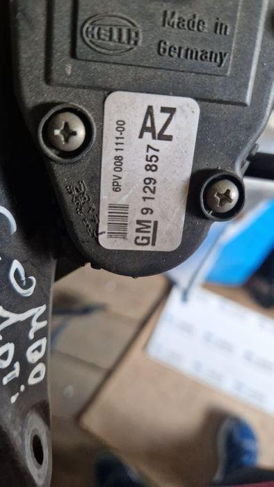Pedala acceleratie Opel Corsa C 2000-2006 9129857 AZ