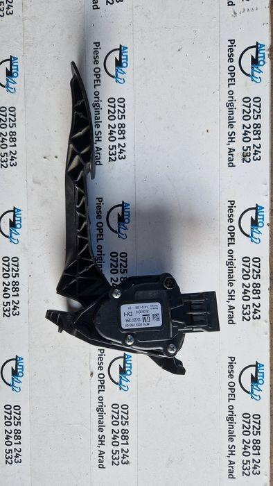 Pedala acceleratie Opel Insignia A 2008-2013 2.0 CDTI 13237356 DH/ 6PV00976501