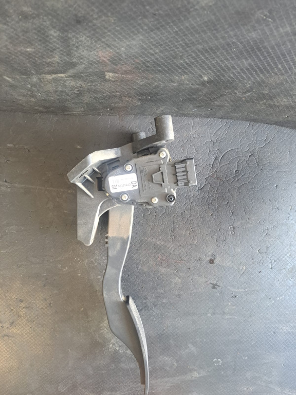 Pedala acceleratie Opel Meriva - COD 93335443DA