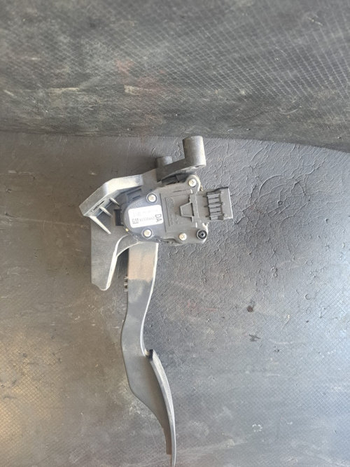 Pedala acceleratie Opel Meriva - COD 93335443DA