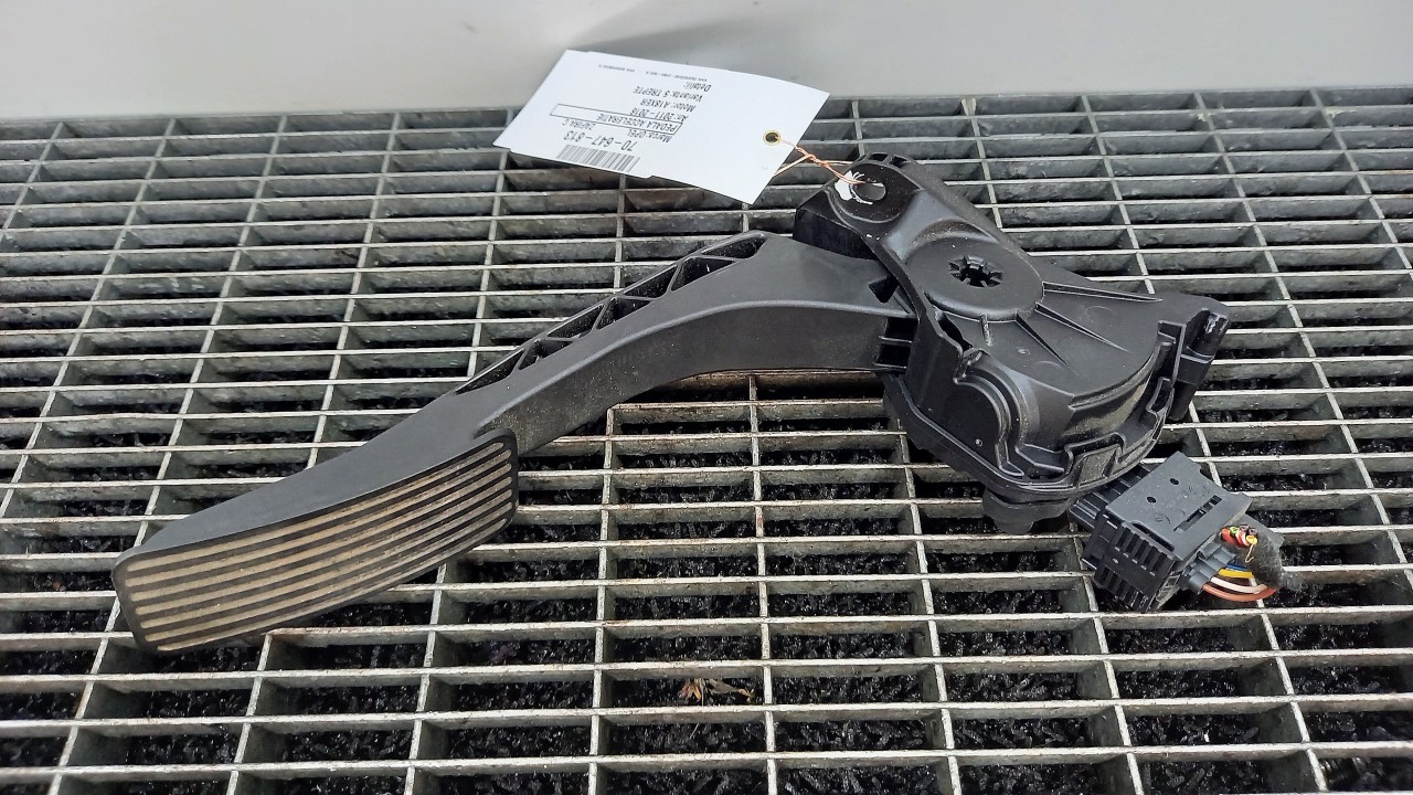 PEDALA ACCELERATIE OPEL ZAFIRA C A18XER 