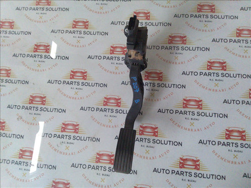 Pedala acceleratie Peugeot 207 B