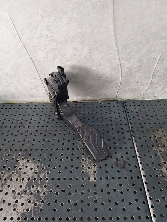 Pedala acceleratie renault kadjar ha hl 180024ba0b 6pv00997815