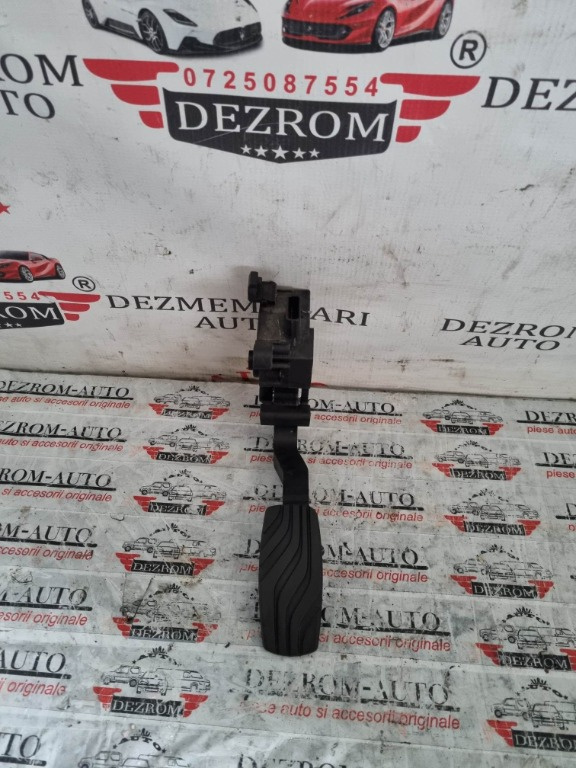 Pedala acceleratie Renault Megane 4 cod piesa : 180020000R