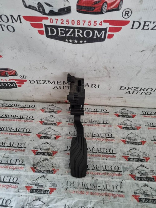 Pedala acceleratie Renault Megane 4 cod piesa : 180020000R