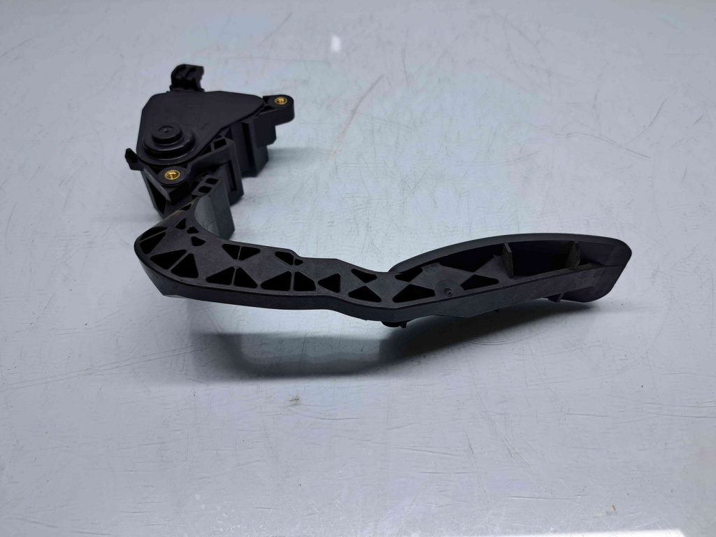 Pedala acceleratie Renault Scenic 3 [Fab