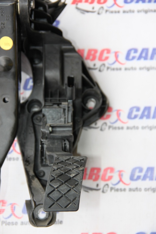 Pedala acceleratie Skoda Fabia 3 NJ 1.2 TSI cod: 6C1723503B model 2015