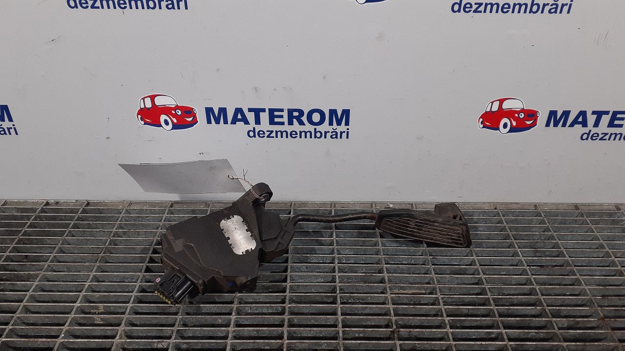 PEDALA ACCELERATIE TOYOTA AURIS 1.4 D4D - (2012 2015)