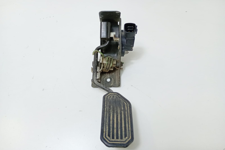 Pedala acceleratie Toyota Avensis 2 T25 [2002 - 2006]