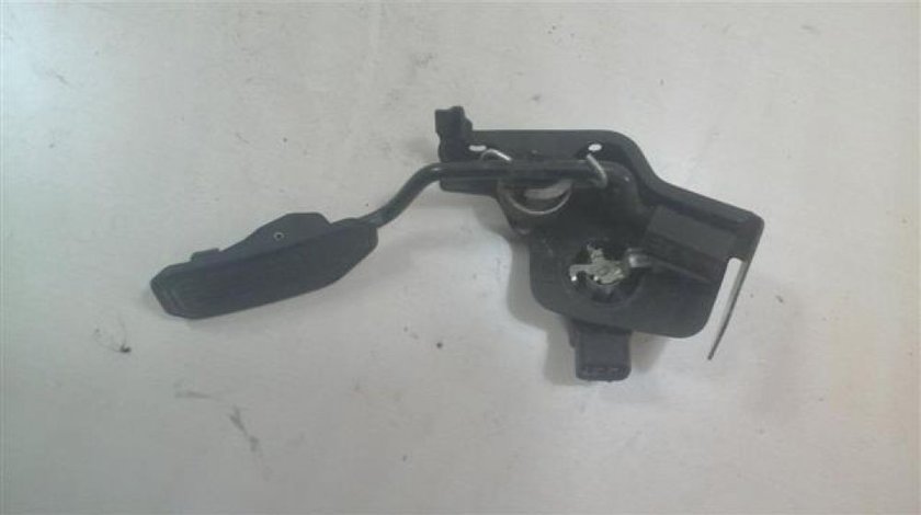 Pedala acceleratie Toyota Avensis An 2003 2004 2005 2006 2007 2008 cod 89281-52011