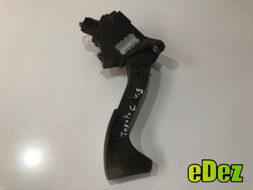 Pedala acceleratie Toyota Corolla (2012-2018) 1.3 benzina NRE180 101 cp 78110-02120