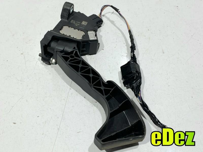 Pedala acceleratie Toyota Corolla (2012-2018) 1.3 benzina NRE180 101 cp 78110-02120