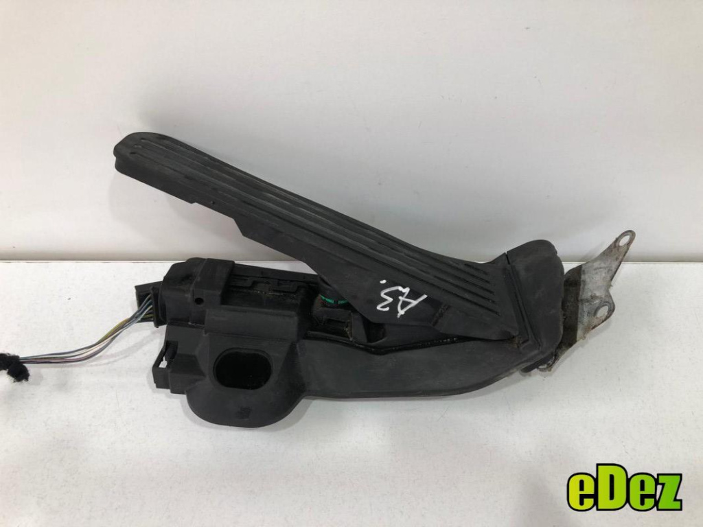 Pedala acceleratie Volkswagen Golf 5 (2004-2009) 1k2723503m