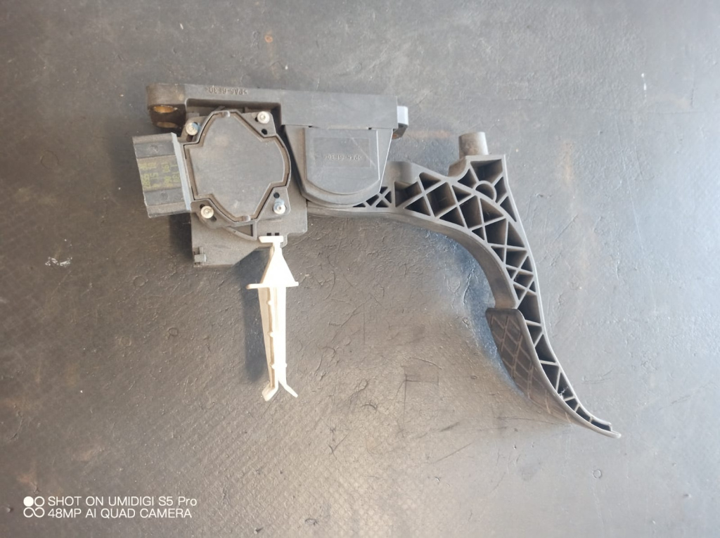 Pedala acceleratie VW Golf 4 Variant (1J5), 1.9 TDI, ALH - COD 1J1721503K