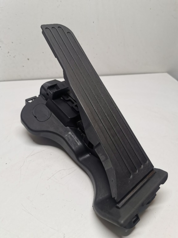Pedala acceleratie VW Passat B6 1K1721503L Golf Touran Jetta