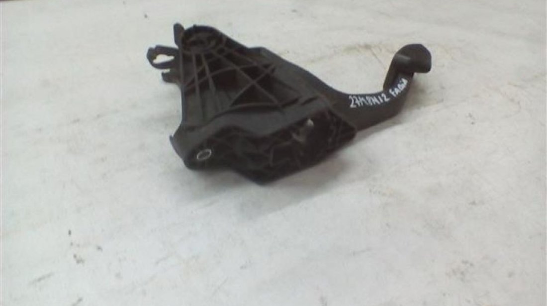 Pedala ambreaj Skoda Fabia /Seat Ibitza / VW Polo 1.6 TDI An 2007 2008 2009 2010 2011 2012 2013 2014 cod 6R1721059AA