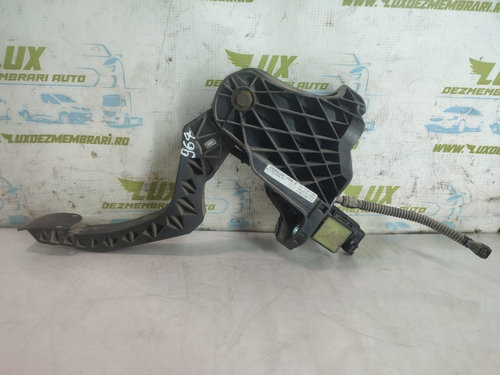 Pedala ambreiaj 1k0721796e Volkswagen VW Passat B6 [2005 - 2010] 2.0 tdi cbdc