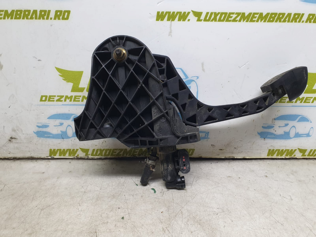 Pedala ambreiaj 1k1721059bb Audi A3 8P/8PA [facelift] [2004 - 2008]