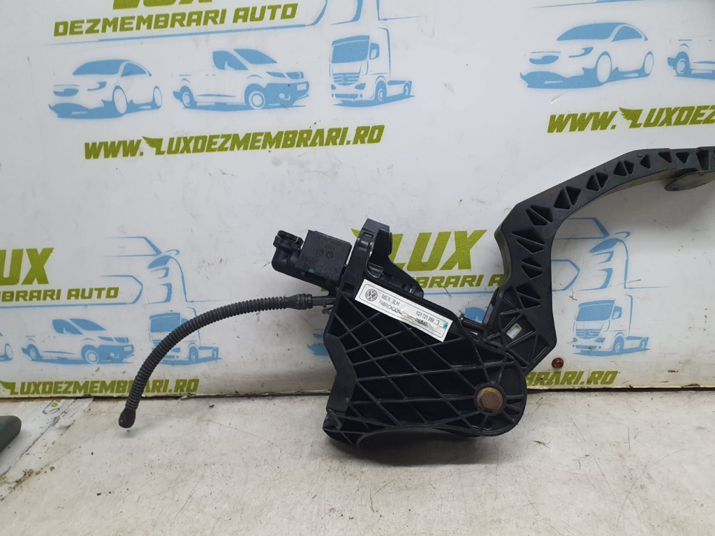 Pedala ambreiaj 1q1721059 Volkswagen VW Golf 6 [2008 - 2015] 1.6 tdi cayc