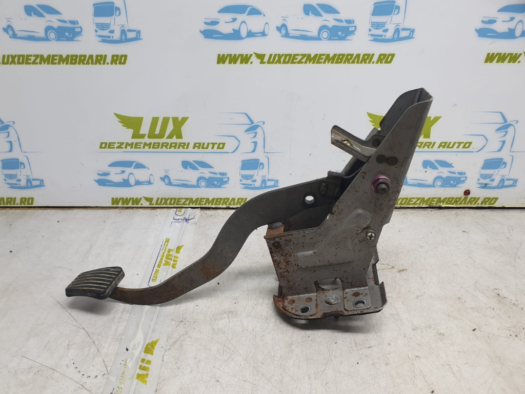 Pedala ambreiaj 2.0 d Z20S Chevrolet Epica [2006 - 2012] 2.0 d Z20S