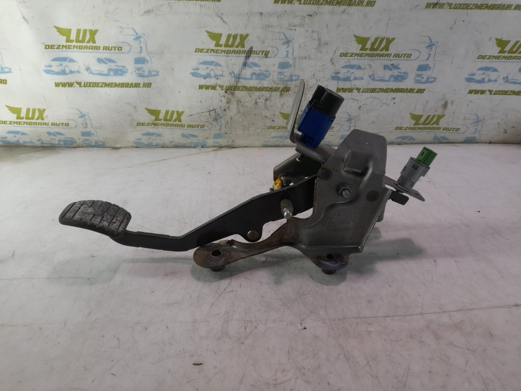 Pedala ambreiaj 465033591R Renault Clio 4 [2012 - 2020] 1.5 dci K9K608