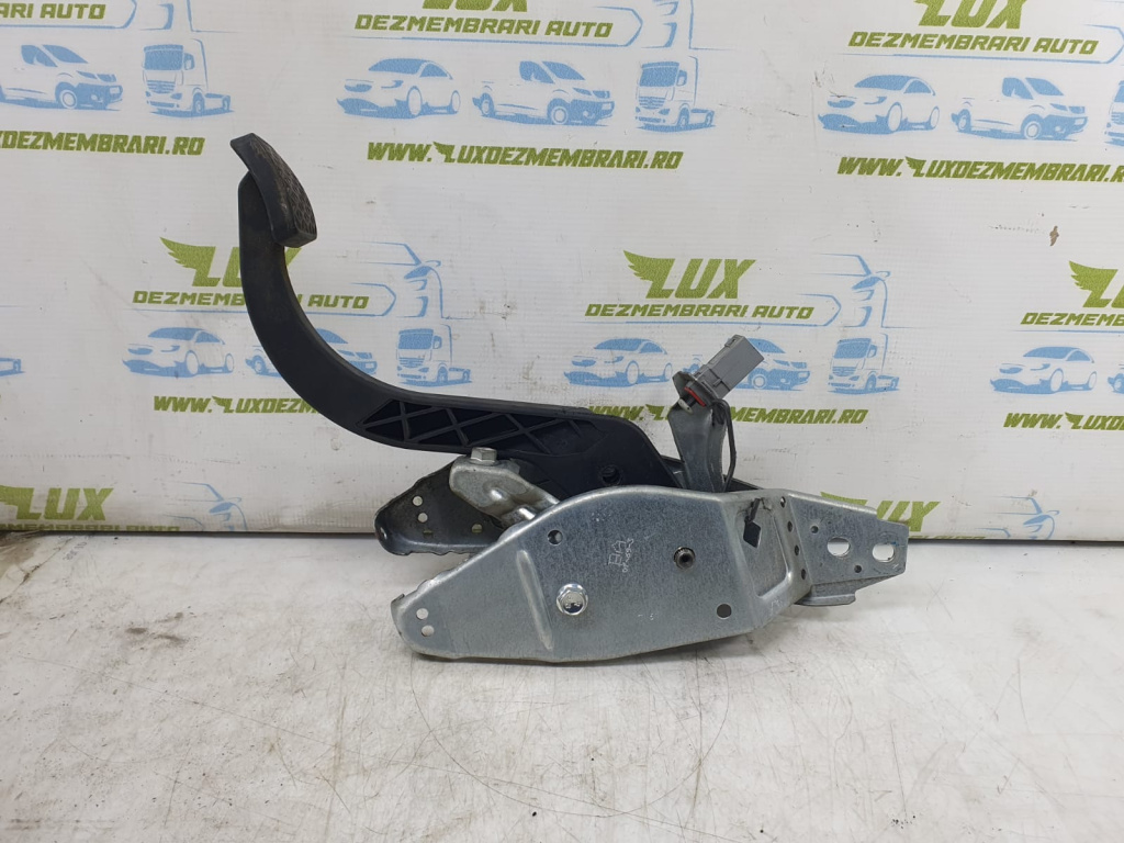 Pedala ambreiaj 55701396 Opel Zafira A [1999 - 2003]