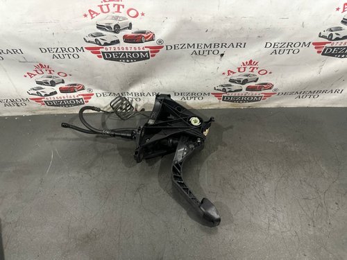 Pedala ambreiaj 5Q1721059HE SEAT Leon III SC (5F5) 1.6 TDI 110 cai CXXB
