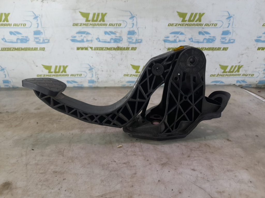 Pedala ambreiaj 6C1721059G 1.4 tdi CUSA Volkswagen VW Polo 5 6R [2009 - 2015] 1.4 tdi CUSA