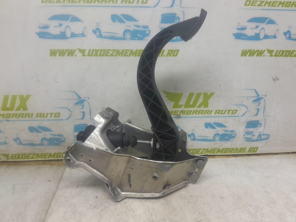 Pedala ambreiaj 9156593 Opel Corsa C [facelift] [2003 - 2006] 1.2 benzina Z12XE