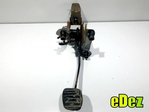 Pedala ambreiaj Dacia Dokker (2011-2017) 1.5 dci K9K (612) 465031703R