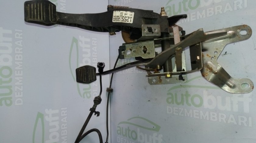 Pedala Ambreiaj Ford Mondeo III (2000-2007) 2.0 TDCI 1s712450 eg