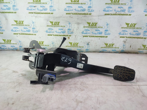 Pedala ambreiaj KE4041300 Mazda CX-5 (KE) [2011 - 2015] 2.2 d SHY1