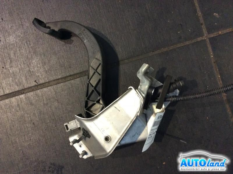 Pedala de Ambreiaj 9156593 Pompa Ambreiaj Opel CORSA C F08,F68 2000