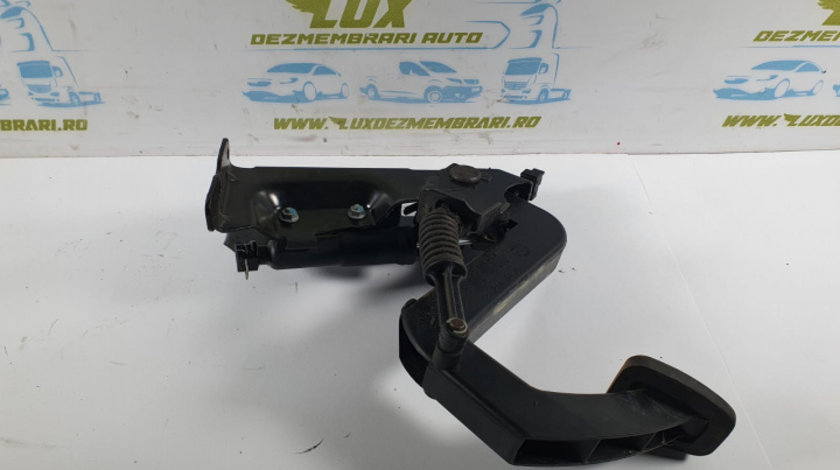 Pedala de ambreiaj a6392902401 Mercedes-Benz Vito W639 [2003 - 2010]