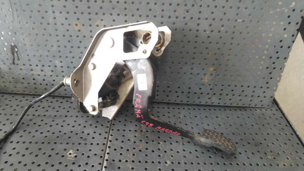 Pedala frana 1.3 b mazda 2 de dh
