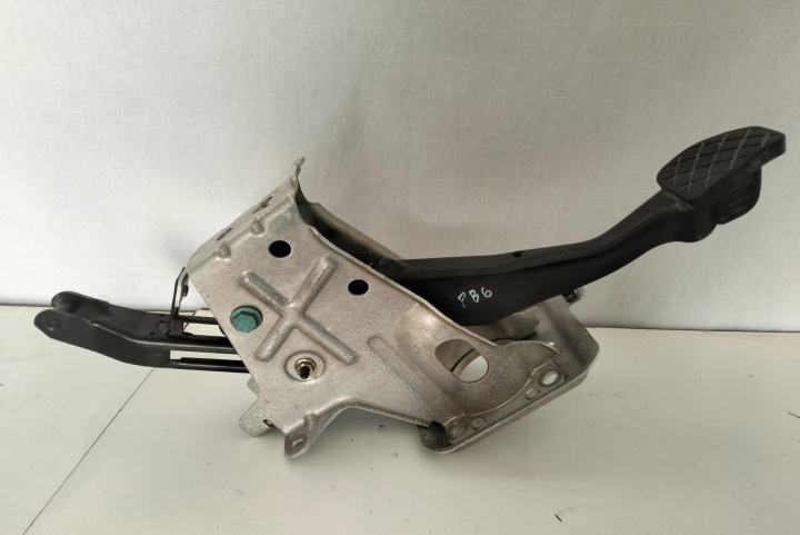 Pedala frana 1K1 721 057 N / 1K1721057N Volkswagen VW Passat B6 [2005 - 2010]