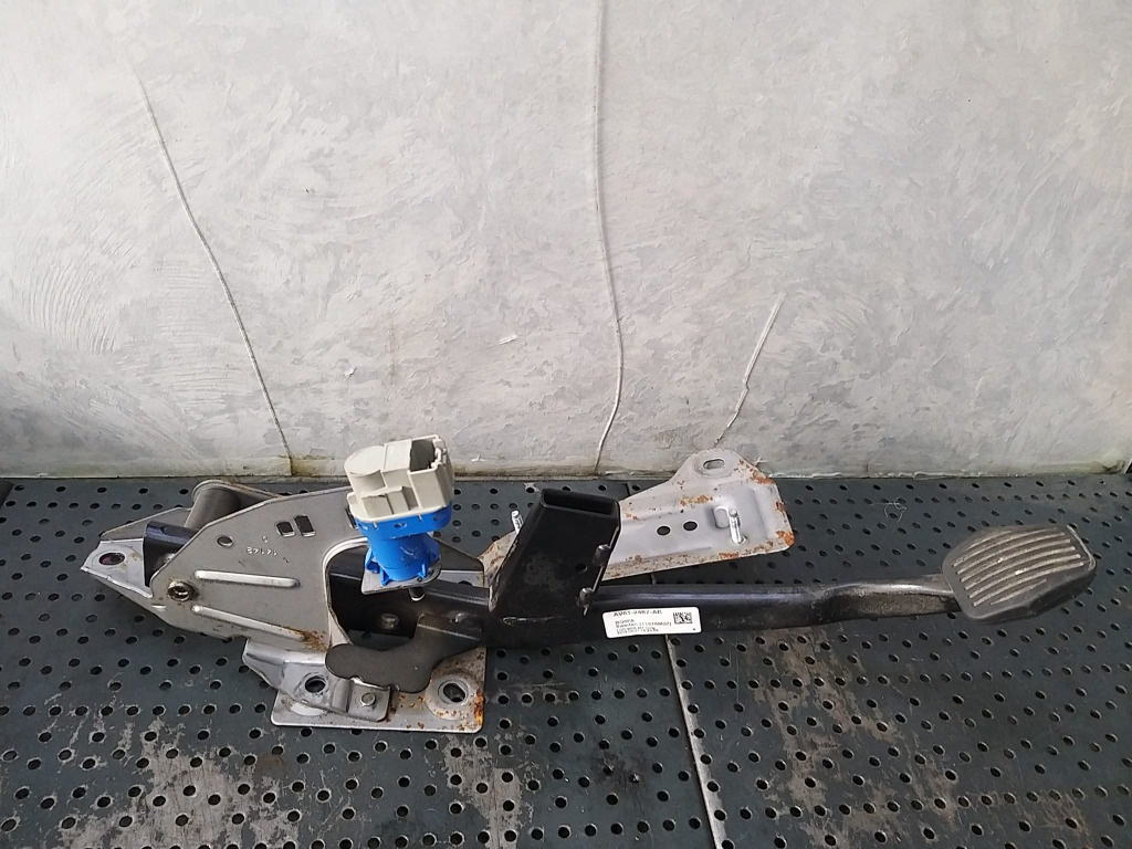 Pedala frana 2.0 tdci ford kuga 2 dm2 av612467ae