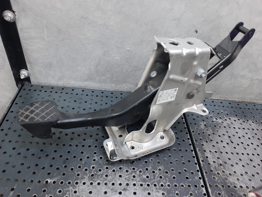 Pedala frana 2.0 tdi audi a3 8p skoda octavia 2 seat leon altea 5p 1k1721057ad