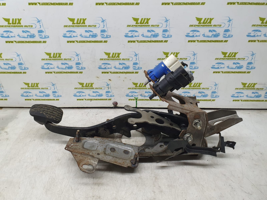 Pedala frana 8v51 2450 ag Ford Fiesta 6 [facelift] [2013 - 2020]