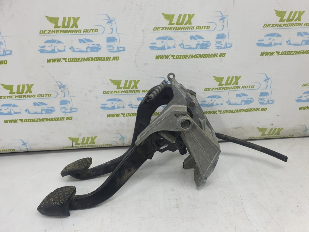 Pedala frana ambreiaj 35.31-6 761 310 BMW Seria 3 E90 [2004 - 2010]