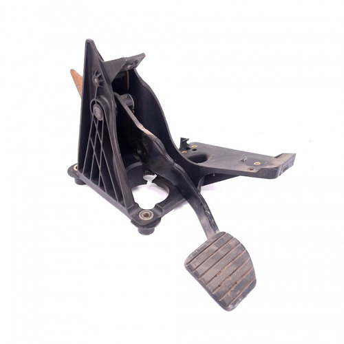 Pedala Frana Renault Laguna 2 2001-2007 2.2 Dci G9T 605 Motorina 8200420699