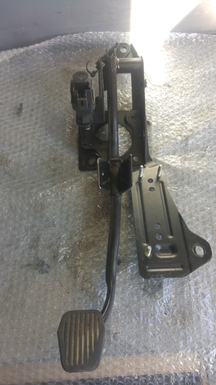 Pedala frana volvo s40 v50 2.0 d 4n51-2467-cc