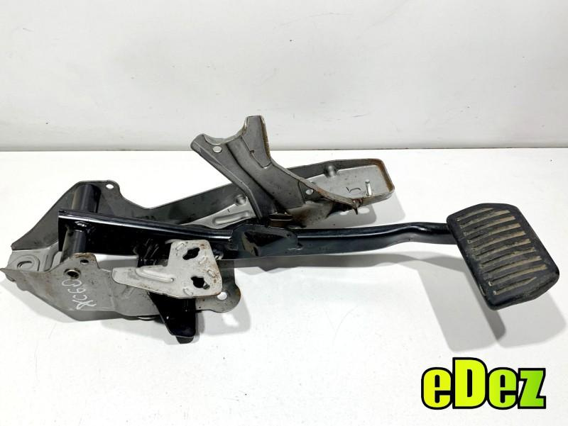 Pedala frana Volvo S60 2 facelift (2013-2018) 2.4 d5 D5244T15 215 cp 31341100