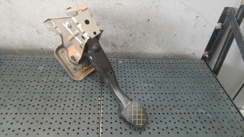 Pedala frana vw golf 5 1k1 1k1721057al