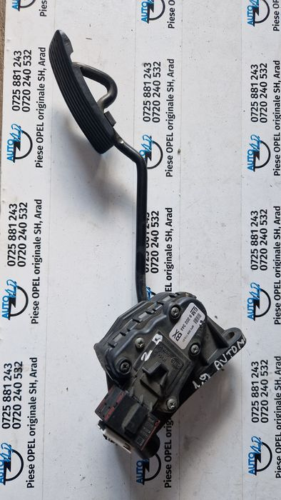 Pedala senzor acceleratie Opel Zafira B GM 9202344 BX VLD2193