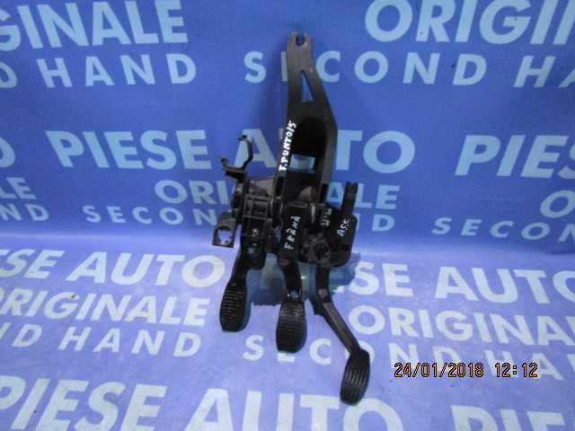 Pedalier Fiat Punto ;  3801880059